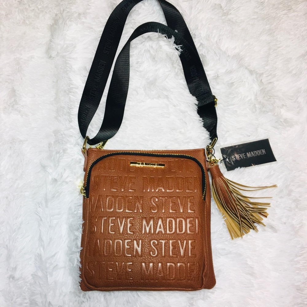 Just in!!! Steve Madden Cognac Crossbody.
